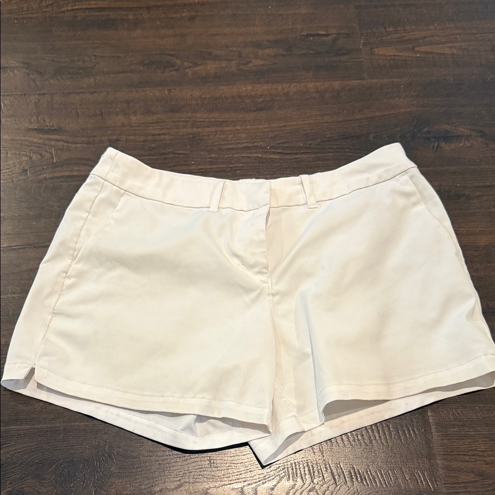 PGA Tour Women's Classic White Shorts